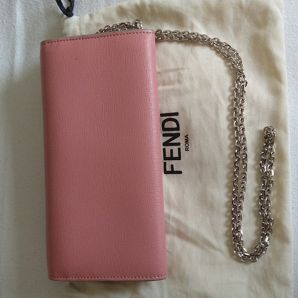 FENDI Monster Wallet on Chain - Picture 2 of 8